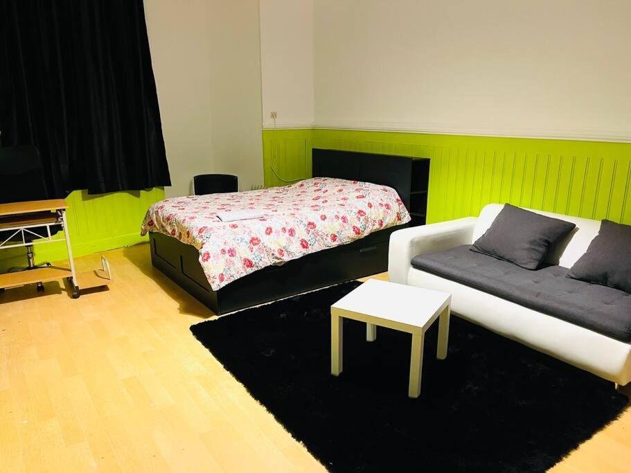 Etablissement Close Fer Me Apartment Liege Ngoại thất bức ảnh